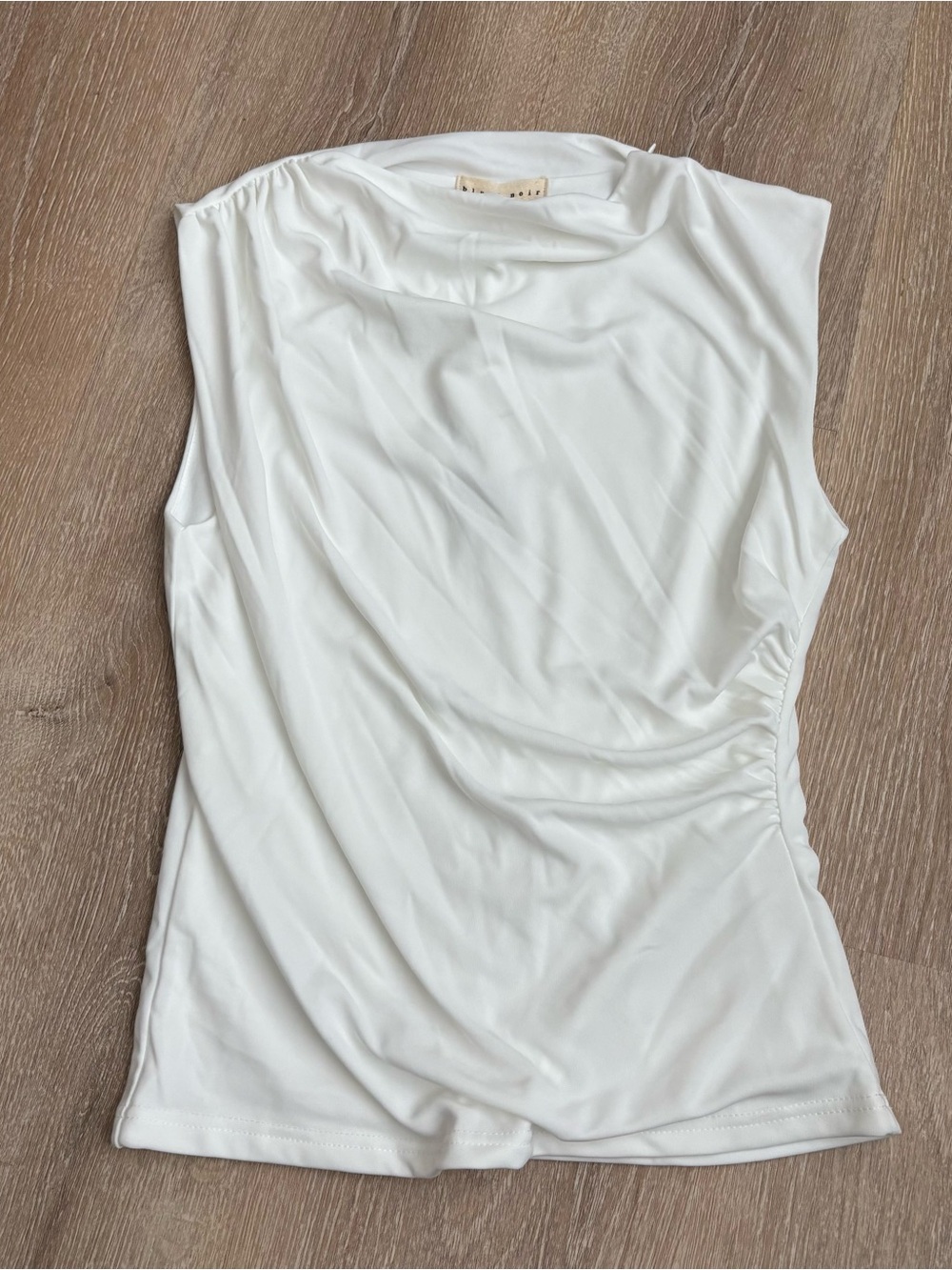 NWT Blush Noir‎ Ruched Blouse